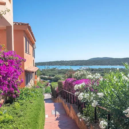 D4 - G3 By Interhome Lejlighed Golfo Aranci